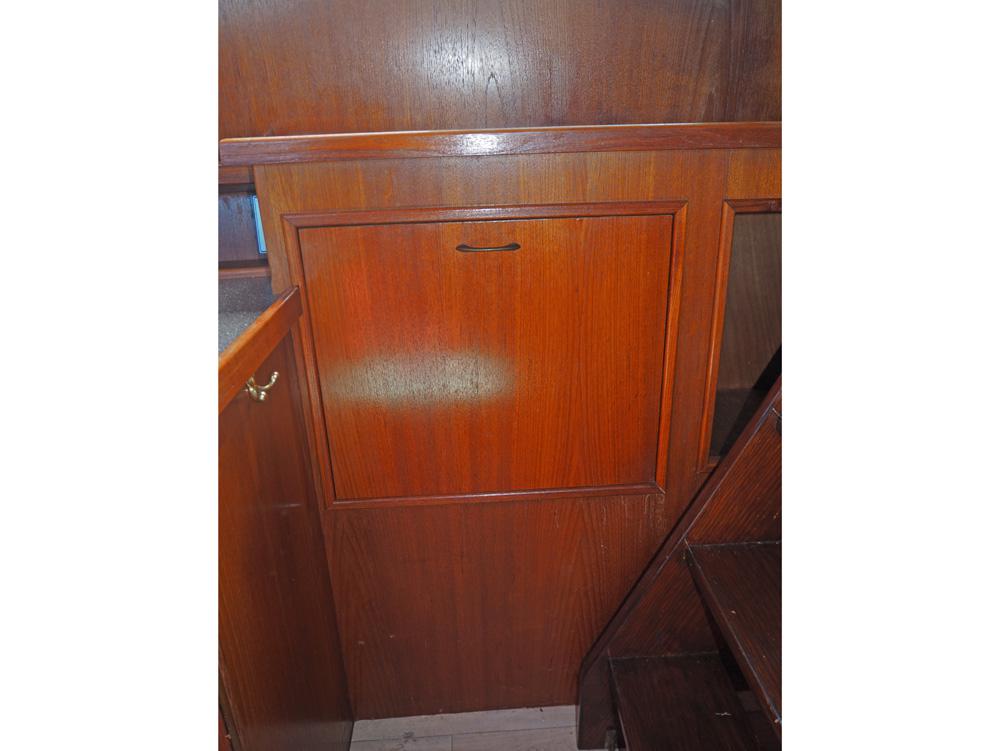 Salon, H&eacute;bergements